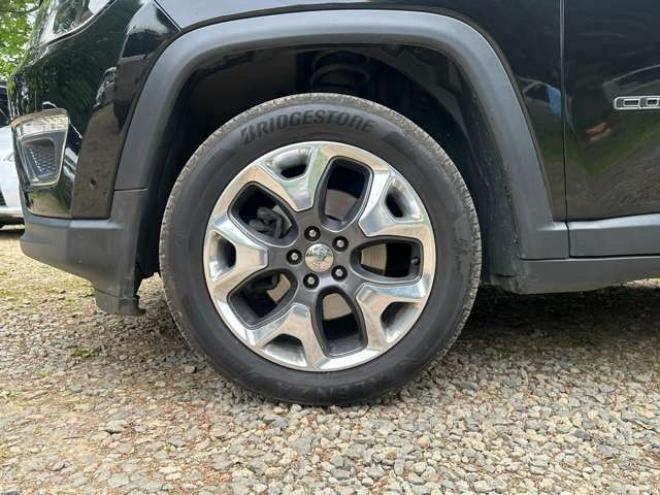 コンパスリミテッド 4WD　Gナビ/Bカメラ/ETC/黒皮シート/クルコン 正規輸入車 2400