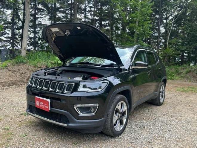 コンパスリミテッド 4WD　Gナビ/Bカメラ/ETC/黒皮シート/クルコン 正規輸入車 2400