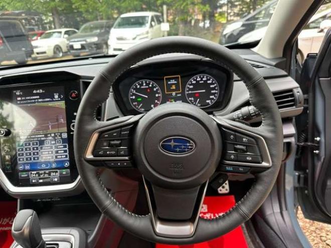 クロストレック2.0 リミテッド 4WD　ワンオーナー/純正ナビ/Bカメラ/Sヒーター 2000