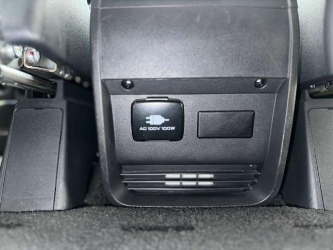デリカD：5 2.4 G プレミアム 4WD　ワンオーナー/両側パワスラ/ETC/ナビTV 2400