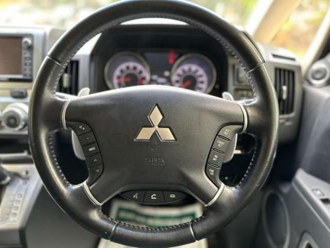デリカD：5 2.4 G プレミアム 4WD　ワンオーナー/両側パワスラ/ETC/ナビTV 2400