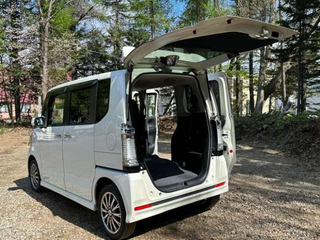 N-BOXカスタムG ターボSSパッケージ 4WD　両側パワスラ/ドラレコ前後/社外ナビ/AW 660