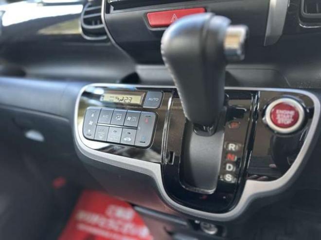 N-BOXカスタムG ターボSSパッケージ 4WD　両側パワスラ/ドラレコ前後/社外ナビ/AW 660