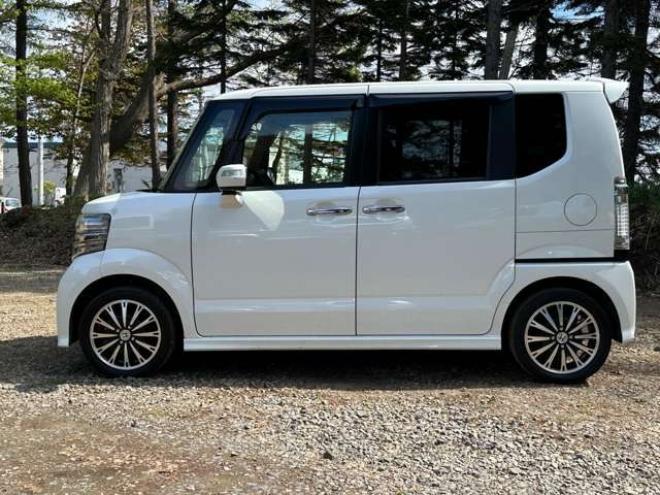 N-BOXカスタムG ターボSSパッケージ 4WD　両側パワスラ/ドラレコ前後/社外ナビ/AW 660