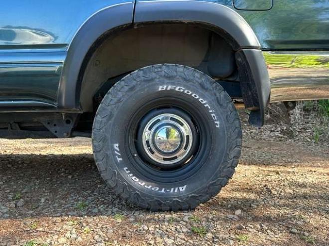 ハイラックスサーフ3.4 SSR-G ワイドボディ 4WD　サンルーフ/ETC/外ナビ/リフトUP/PS/PW 3400