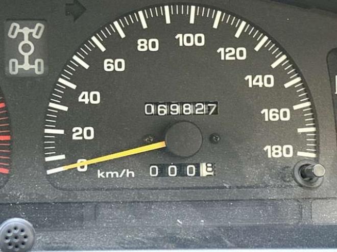 ハイラックスサーフ3.4 SSR-G ワイドボディ 4WD　サンルーフ/ETC/外ナビ/リフトUP/PS/PW 3400