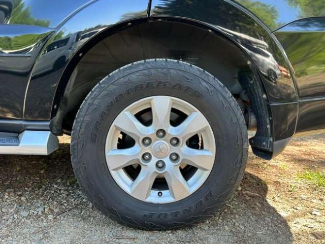 パジェロ3.2 ロング GR ディーゼルターボ 4WD　社外ナビ/7人乗り/後席モニタ/ETC/Bカメ 3200