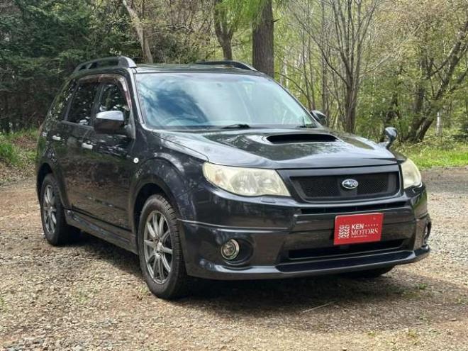 フォレスター2.0 XT 4WD　社外AW/電動シート/クルコン/ETC/ターボ 2000