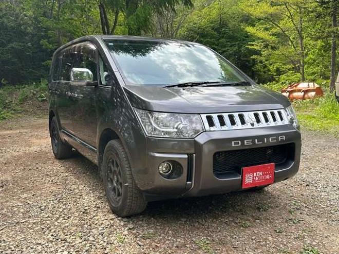 デリカD：5 2.2 D プレミアム ディーゼルターボ 4WD　エンスタ/ETC/電動リアゲート/両側パワスラ 2300
