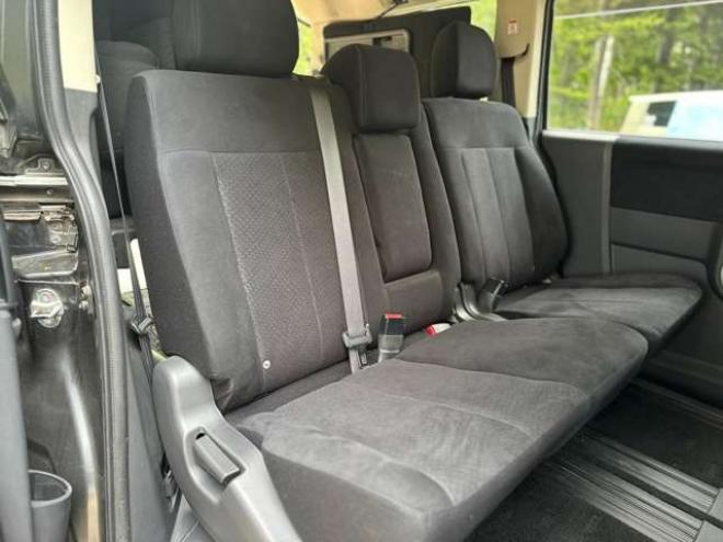 デリカD：5 2.2 D プレミアム ディーゼルターボ 4WD　エンスタ/ETC/電動リアゲート/両側パワスラ 2300