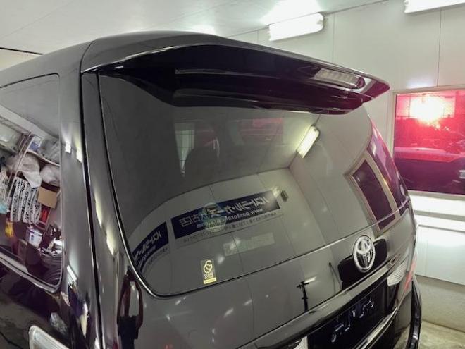 ヴェルファイア２．４Ｚ　プラチナセレクション　本州仕入　禁煙車　ＷＡＫＯＳバリアスコーティング済　純正１８インチＡＷ　社外１７ＡＷ＋スタッドレスタイヤ付　純正ＨＤＤナビ（ＣＤ＆ＤＶＤ再生　フルセグ地デジ　Ｂｌｕｅｔｏｏｔｈ）＋バックカメラ　フロントブラインドカメラ　両側パワースライドドア　パワーバックドア　クルーズコントロール　７人乗りキャプテンシート　オットマン　コーナーセンサー　横滑り防止装置　ＰＵＳＨスタート　スマートキー　タイミングチェーン車　ＨＩＤヘッドライト　ビルトインＥＴＣ 4WD 2400 5Dr