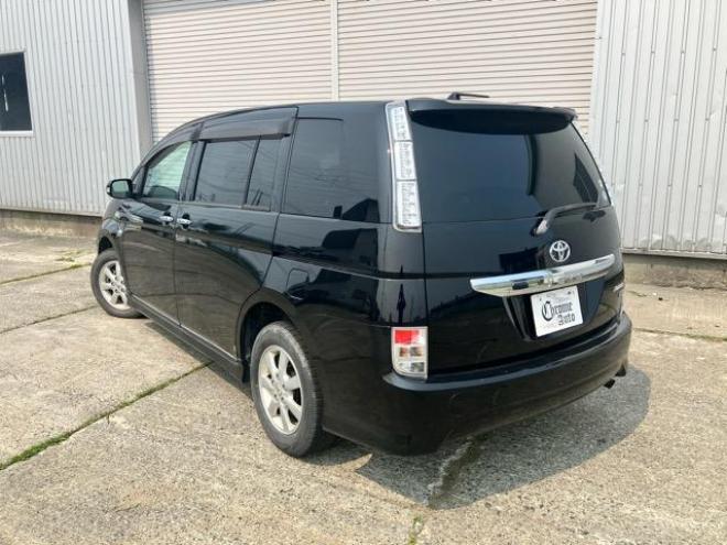 アイシスプラタナ　Vセレクション 4WD 1800 ５Dr