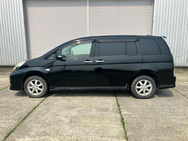 アイシスプラタナ　Vセレクション 4WD 1800 ５Dr