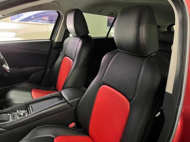 アテンザワゴンＸＤ　プロアクティブ　本州仕入　禁煙車　セーフティクルーズＰＫＧ　スカイアクティブディーゼルターボ　純正１９インチＡＷ　社外１７ＡＷ＋スタッドレスタイヤ付　純正ナビ（地デジ　ＤＶＤ再生　Ｂｌｕｅｔｏｏｔｈ）＋バックカメラ　ＢＯＳＥサウンド　レッド＆ブラックコンビシートカバー　衝突軽減ブレーキ　レーダークルーズコントロール　ブラインドスポット　車線逸脱警報　ＬＥＤヘッドライト　アドバンスキー　横滑り防止装置　ＥＴＣ 4WD 2200 5Dr