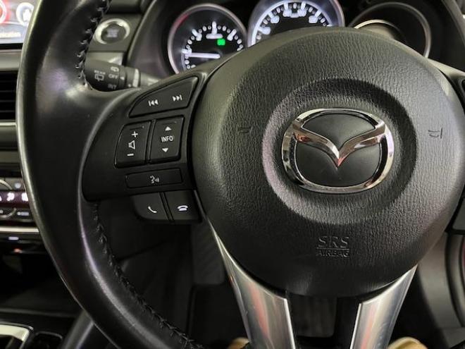 アテンザワゴンＸＤ　プロアクティブ　本州仕入　禁煙車　セーフティクルーズＰＫＧ　スカイアクティブディーゼルターボ　純正１９インチＡＷ　社外１７ＡＷ＋スタッドレスタイヤ付　純正ナビ（地デジ　ＤＶＤ再生　Ｂｌｕｅｔｏｏｔｈ）＋バックカメラ　ＢＯＳＥサウンド　レッド＆ブラックコンビシートカバー　衝突軽減ブレーキ　レーダークルーズコントロール　ブラインドスポット　車線逸脱警報　ＬＥＤヘッドライト　アドバンスキー　横滑り防止装置　ＥＴＣ 4WD 2200 5Dr