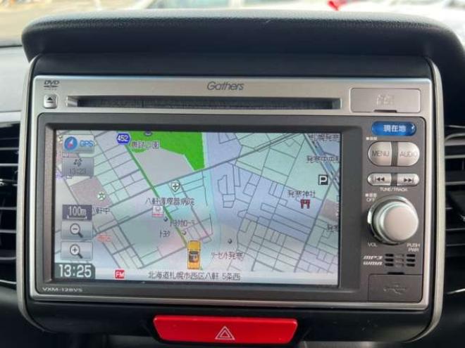 N-BOXカスタムG Lパッケージ 4WD　p/sスタート　ナビ　 Bカメラ　Pスライド 660