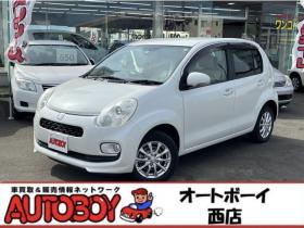 パッソ　1.0 プラスハナ 4WD　インテリキー　メモリーナビ　ETC 1000