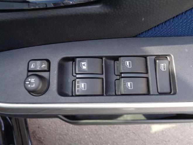 ルーミー1.0 カスタム G 4WD　両側パワスラ　純正ナビ　バックカメラ 1000