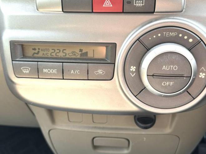 タントX 4WD タイミングチェーン車　ワンセグナビ　ETC スマートキー　エンジンスターター 660 5Dr