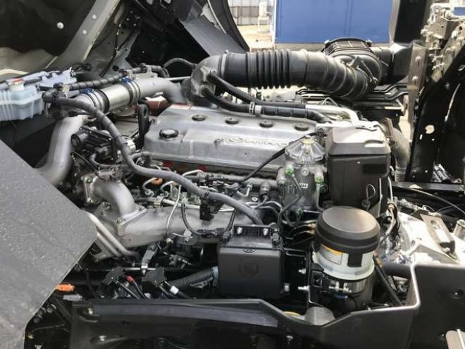 プロフィア飼料運搬車 2DG-FS1AHE 新明和工業　 2WD 8860