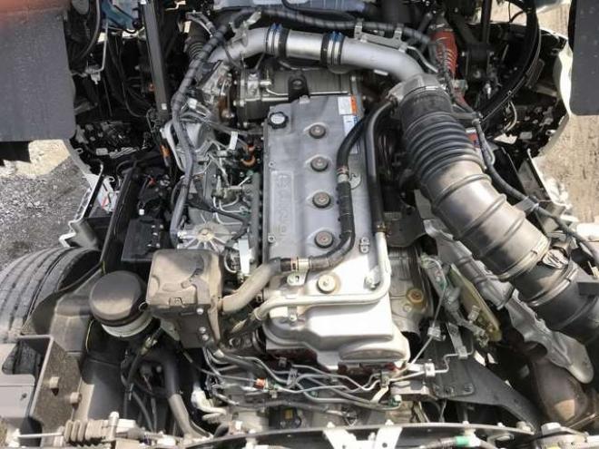 プロフィア飼料運搬車 2DG-FS1AHE 新明和工業　 2WD 8860