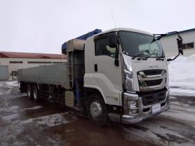 ギガ　クレーン付　QKG-CYZ77B タダノ　 2WD 9830