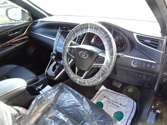 ハリアー2.0 プレミアム 4WD　本州車保証1年 半革 衝突軽減 JBL音　22AW 2000