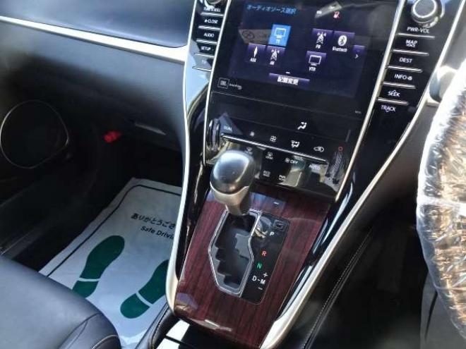 ハリアー2.0 プレミアム 4WD　本州車保証1年 半革 衝突軽減 JBL音　22AW 2000