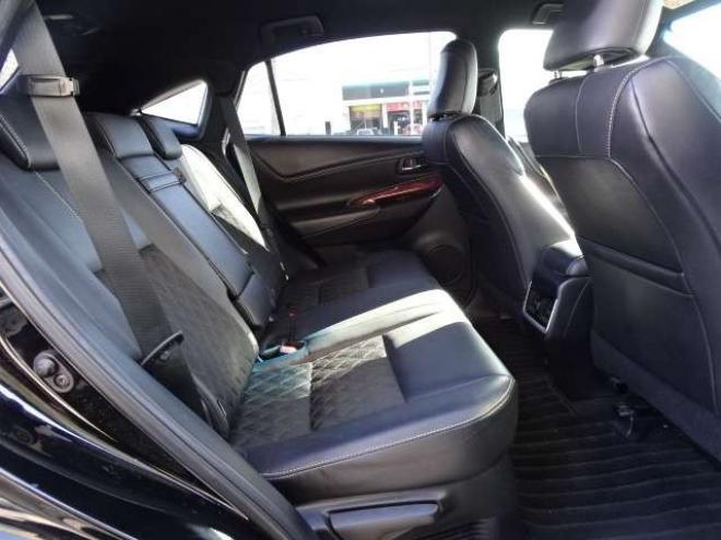 ハリアー2.0 プレミアム 4WD　本州車保証1年 半革 衝突軽減 JBL音　22AW 2000
