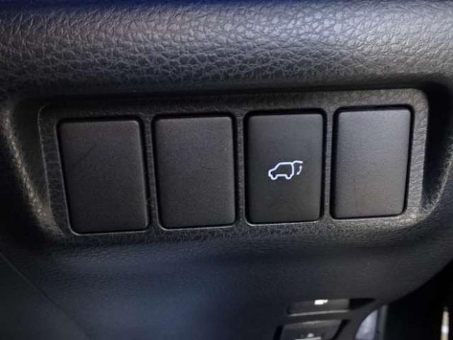 ハリアー2.0 プレミアム 4WD　本州車保証1年 半革 衝突軽減 JBL音　22AW 2000