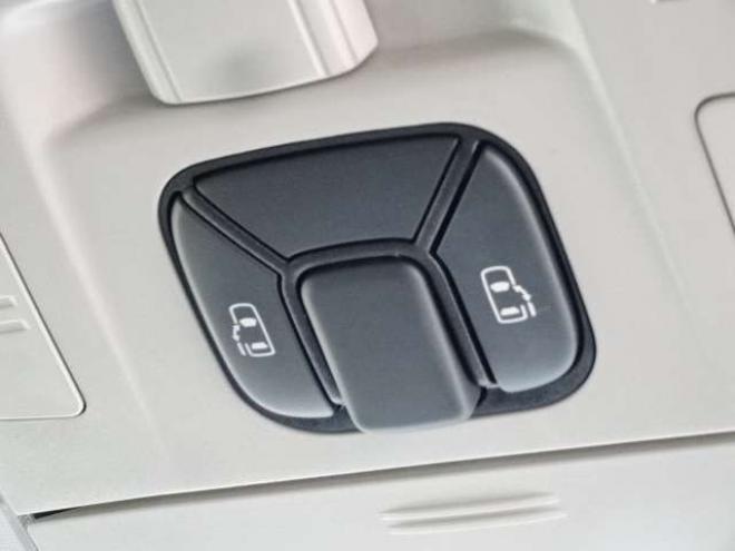 アルファードハイブリッド2.4 SR 4WD　本州車 保証2年 後席モニター両側電動 20AW 2400