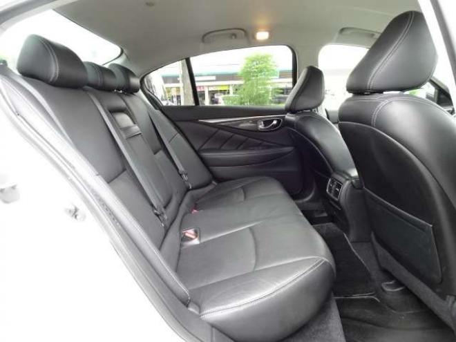 スカイライン3.5 350GT FOUR ハイブリッド タイプSP　本州車　保証1年　本革 エアロ　20AW　LED 4WD 3500
