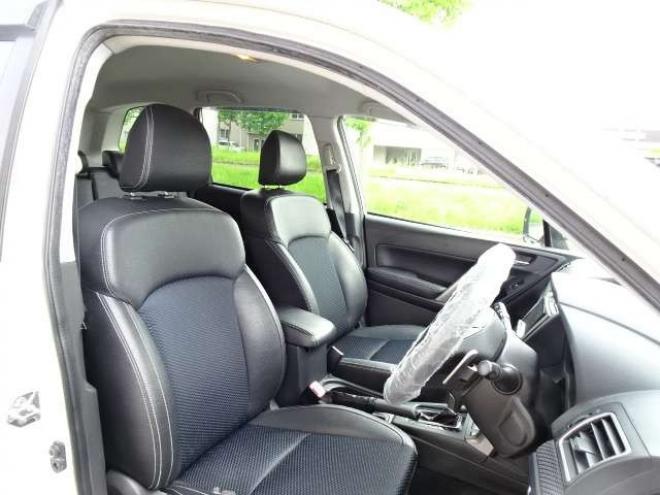 フォレスター2.0 S リミテッド 4WD　事故無　保証1年　Bカメラ　パワーシート 2000