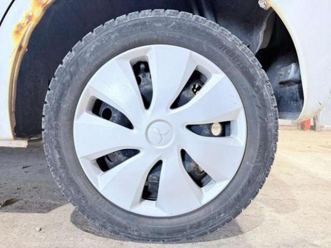 ekスペースG 4WD　下廻防錆Bカメスマキー 660