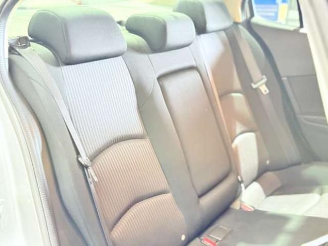 アクセラ2.0 ハイブリッドS　下廻防錆TVナビBカメETCエンスタ 2WD 2000