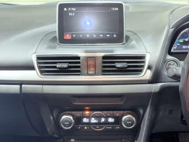 アクセラ2.0 ハイブリッドS　下廻防錆TVナビBカメETCエンスタ 2WD 2000