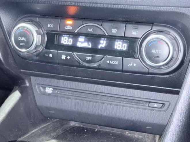 アクセラ2.0 ハイブリッドS　下廻防錆TVナビBカメETCエンスタ 2WD 2000