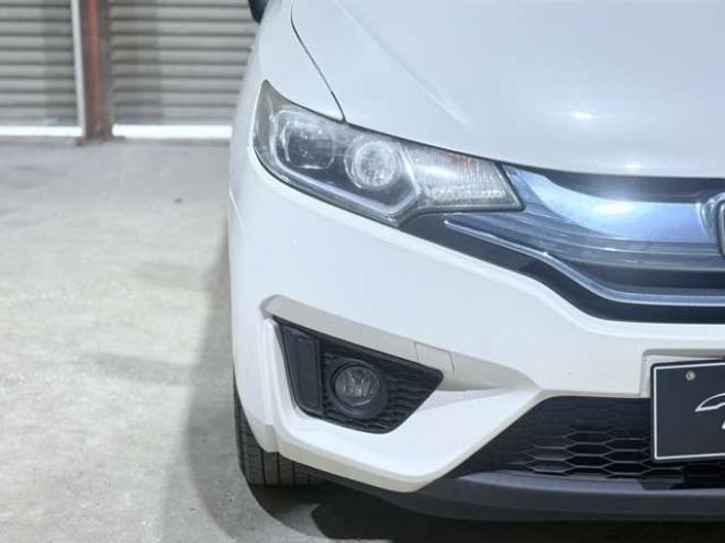 フィット1.5 ハイブリッド Lパッケージ 4WD　下廻防錆TVナビBカメETCエンスタ 1500
