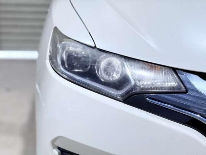 フィット1.5 ハイブリッド Lパッケージ 4WD　下廻防錆TVナビBカメETCエンスタ 1500
