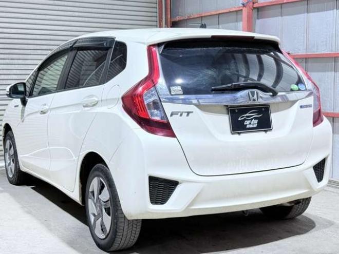 フィット1.5 ハイブリッド Lパッケージ 4WD　下廻防錆TVナビBカメETCエンスタ 1500