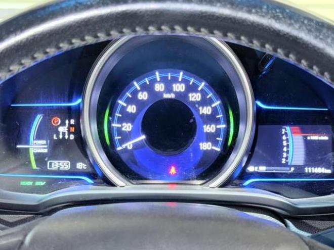 フィット1.5 ハイブリッド Lパッケージ 4WD　下廻防錆TVナビBカメETCエンスタ 1500