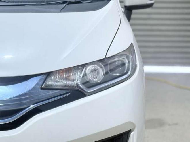 フィット1.5 ハイブリッド Lパッケージ 4WD　下廻防錆TVナビBカメETCエンスタ 1500