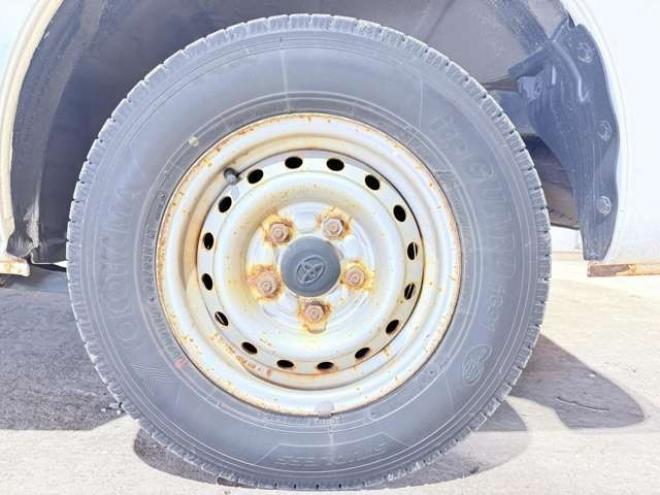 ライトエースバン1.5 DX 4WD　下廻防錆TVナビ夏冬タイヤ 1500