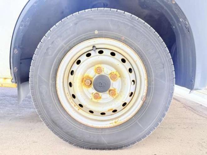 ライトエースバン1.5 DX 4WD　下廻防錆TVナビ夏冬タイヤ 1500