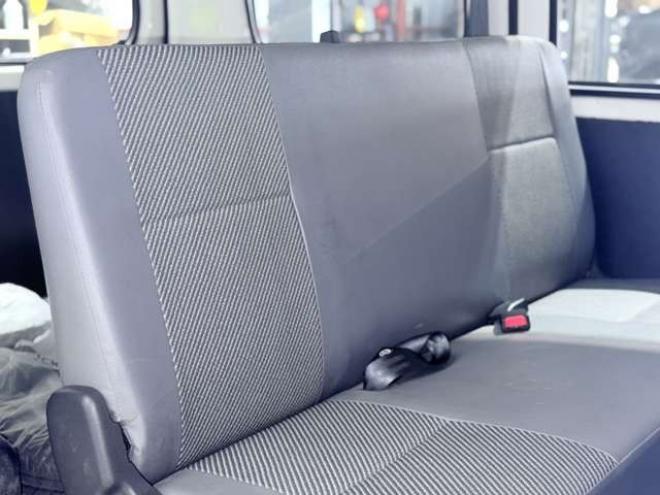 ライトエースバン1.5 DX 4WD　下廻防錆TVナビ夏冬タイヤ 1500