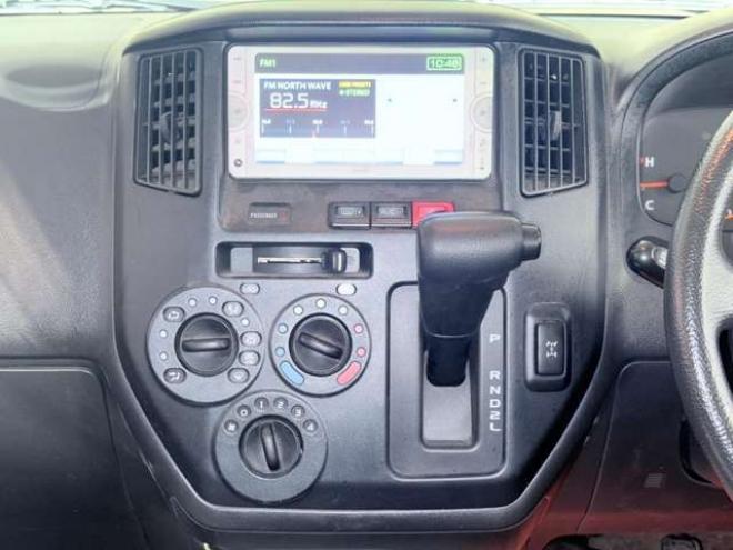 ライトエースバン1.5 DX 4WD　下廻防錆TVナビ夏冬タイヤ 1500