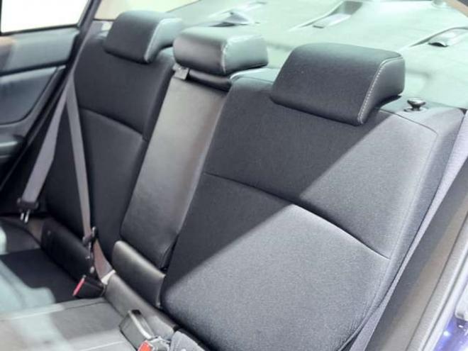インプレッサG4 2.0 i-S アイサイト 4WD　下廻防錆 2000