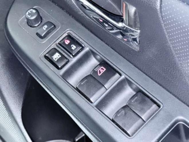 インプレッサG4 2.0 i-S アイサイト 4WD　下廻防錆 2000