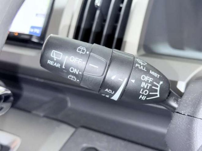 ステップワゴン2.0 G E セレクション 4WD　下廻防錆ナビBカメETC 2000