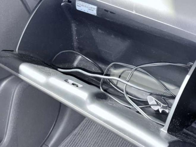 ステップワゴン2.0 G E セレクション 4WD　下廻防錆ナビBカメETC 2000